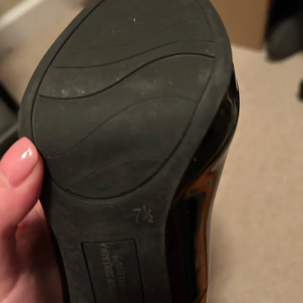 ✨Moving Sale✨ Christian Siriano Black Stiletto Heels - Picture 4 of 4